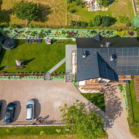 Villa Kasztelan Apartamenty Ustrzyki Dolne Ngoại thất bức ảnh