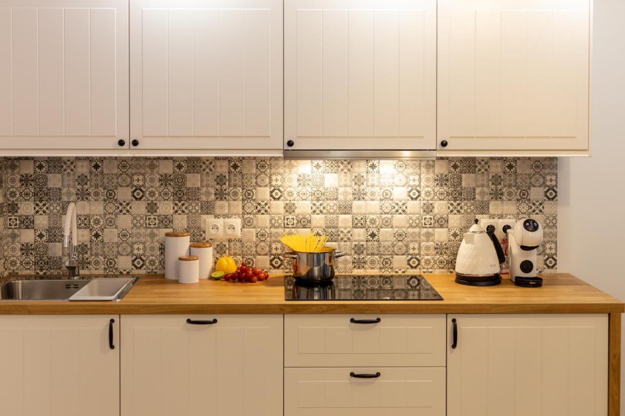 Villa Kasztelan Apartamenty Ustrzyki Dolne Ngoại thất bức ảnh