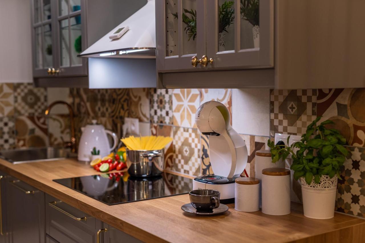 Villa Kasztelan Apartamenty Ustrzyki Dolne Ngoại thất bức ảnh