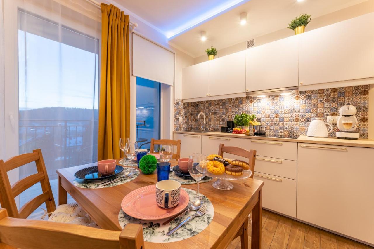 Villa Kasztelan Apartamenty Ustrzyki Dolne Ngoại thất bức ảnh