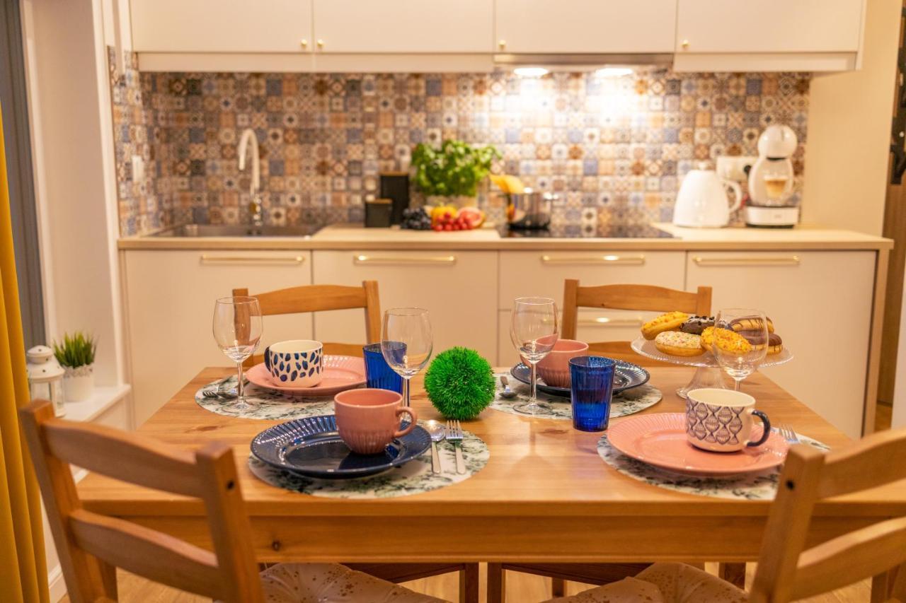 Villa Kasztelan Apartamenty Ustrzyki Dolne Ngoại thất bức ảnh
