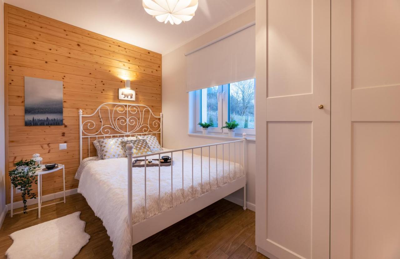 Villa Kasztelan Apartamenty Ustrzyki Dolne Ngoại thất bức ảnh